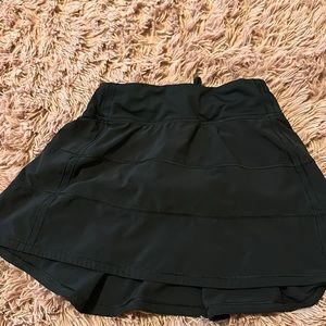 lululemon skirt black